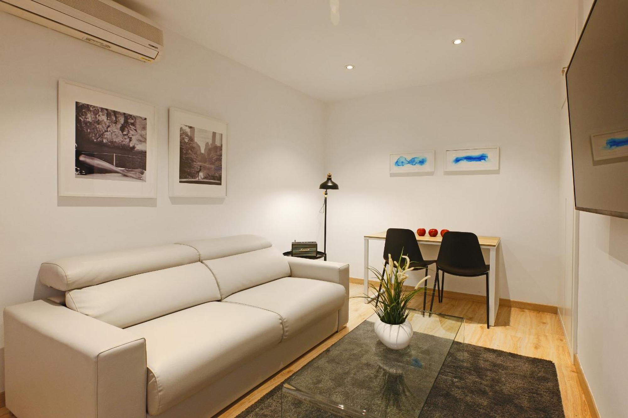 Atocha Suite - Barrio De Las Letras Madrid Exterior foto